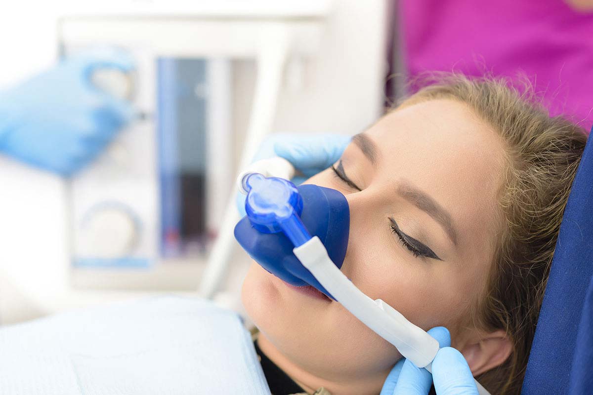 A Patient feels more relaxed after the Laughing Gas Service in Palm Desert, CA<br />
