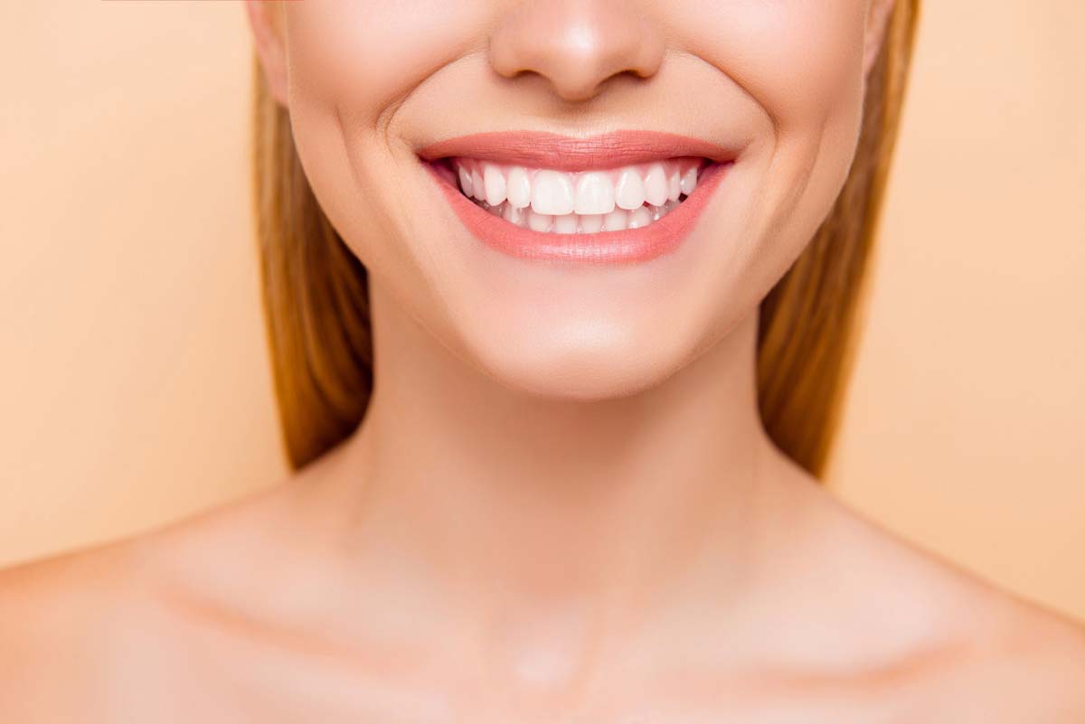 Fixed bridges treatment for better oral health at Fatemeh Hadjian in Palm Desert, CA<br />
